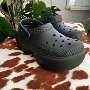 CROCS Black Platform Soles
